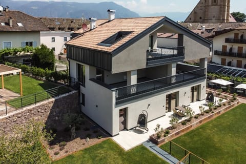 Natural landscape, Garden view, Mountain view