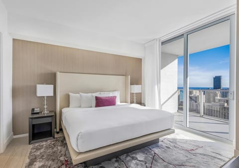 Bed, View (from property/room), Photo of the whole room, Bedroom