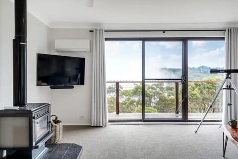 TV and multimedia, View (from property/room), Balcony/Terrace, Living room, Evening entertainment
