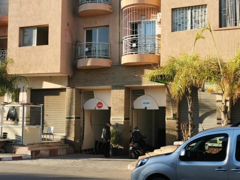 Location, Parking