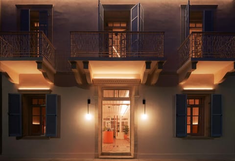 Property building, Facade/entrance