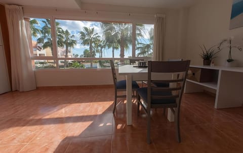 Dining area, Sea view