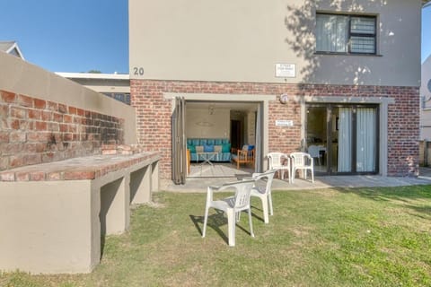 Potties Flat in Arniston Apartment in Western Cape