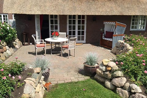 Garden, Balcony/Terrace