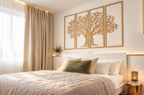 Decorative detail, Bedroom