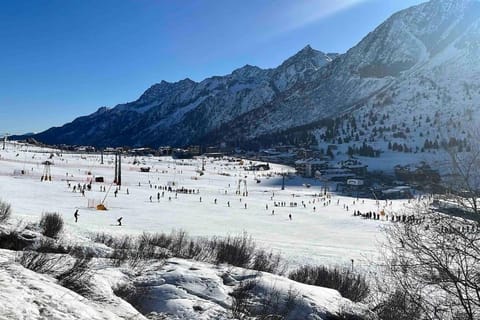 Italian Alps gateway - Huge, Comfortable place! Apartment in Province of Brescia