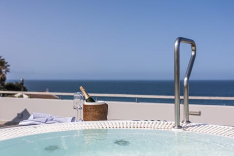 Hot Tub, Sea view