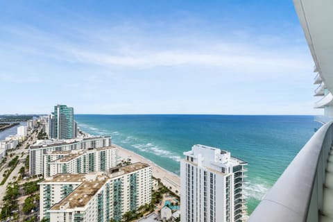 Day, Bird's eye view, View (from property/room), Balcony/Terrace, Beach, City view, Sea view