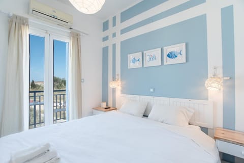 Property building, Living room, Bedroom