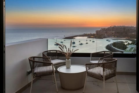 Balcony/Terrace, Sea view, Sunset