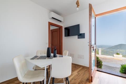 Casa Jerzu S'essia de su santu House in Sardinia