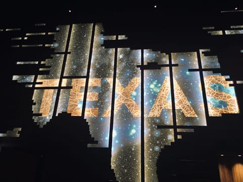 Lake Shores Suites Bed and Breakfast in Lake Lewisville