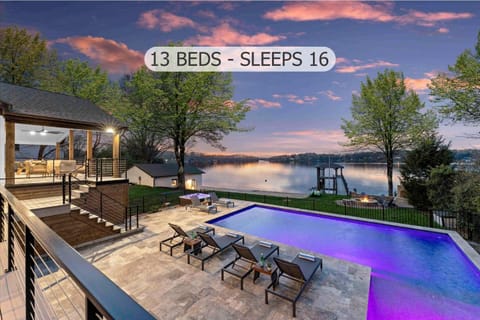 Natural landscape, Lake view, Pool view, Swimming pool, sunbed