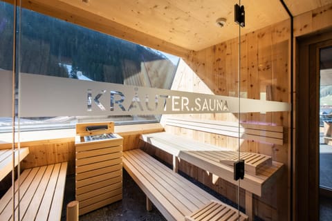 Sauna, Spa and wellness centre/facilities