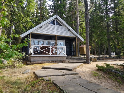 Property building, Day, Natural landscape