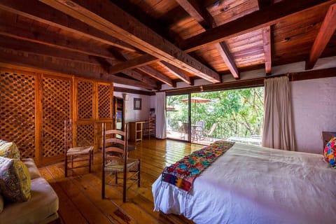 Agradable Hostal sobre el Centro de Valle de Bravo Apartment in Valle de Bravo