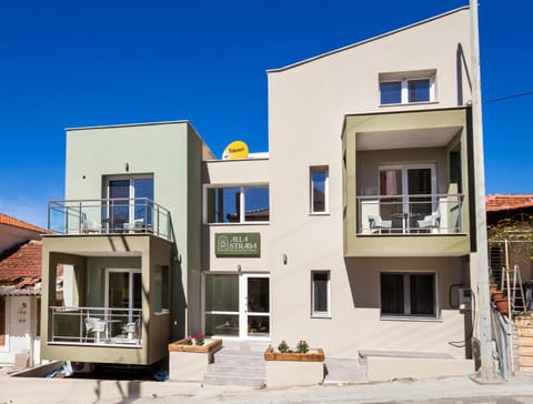 Alla Strada Apartment in Limenaria