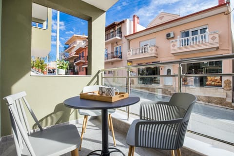 Alla Strada Apartment in Limenaria