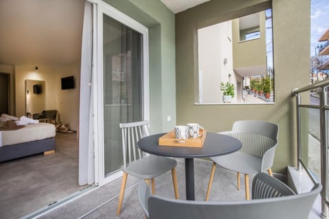 Alla Strada Apartment in Limenaria