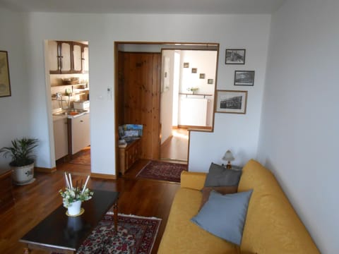 Apartment Trieste Casa Vacanze NATASCIA House in Trieste