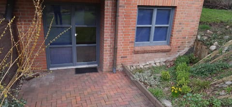 Property building, Garden, Garden, Balcony/Terrace, Garden view