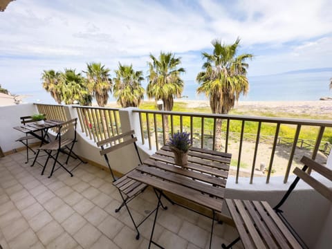 Balcony/Terrace, Balcony/Terrace