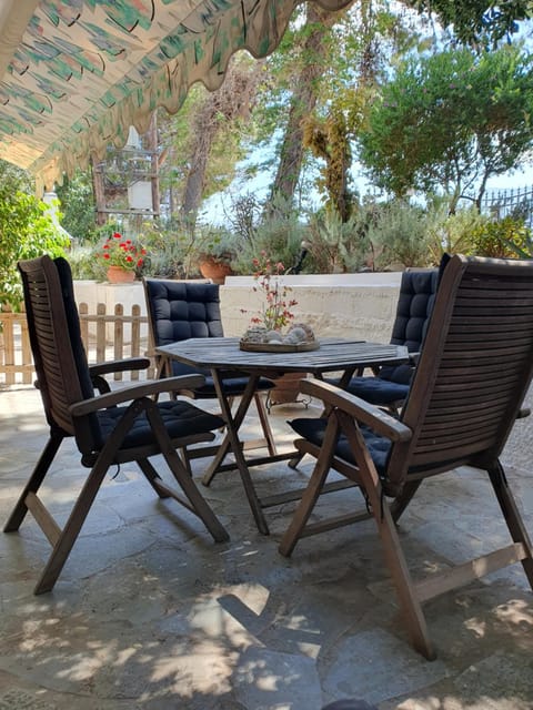 POROS Summer Apartment - Neorio House in Poros