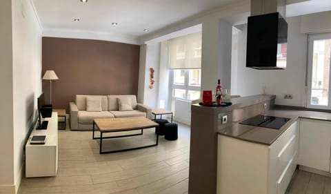 Communal lounge/ TV room, Living room, Lounge or bar