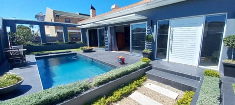 Patio, Garden view, Swimming pool