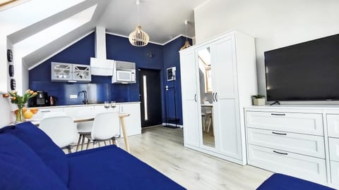 TV and multimedia, Kitchen or kitchenette, Dining area