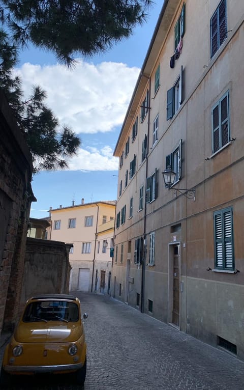 Property building, Street view