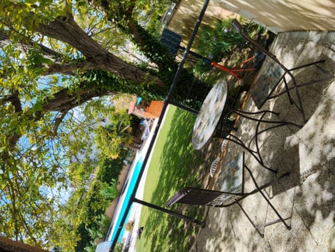 Patio, Day, Garden, Garden view
