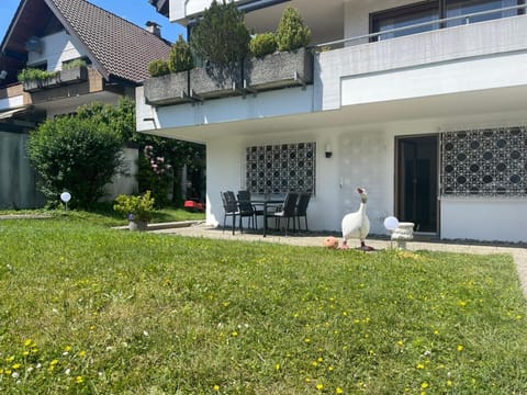 Property building, Patio, Spring, Garden, Garden view