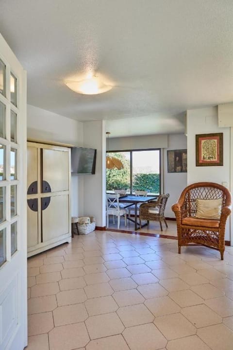 Villa 5 Reyes House in O Salnés