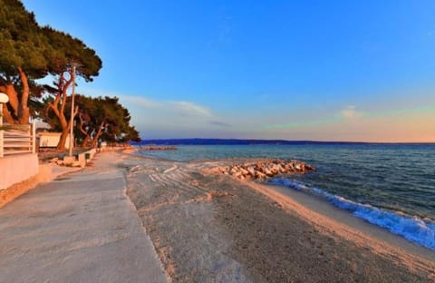 Apartman Pejić Apartment in Podstrana