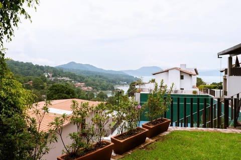 Hermosa Villa Vista al Lago Apartment in Valle de Bravo