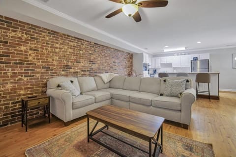 Freedom's Flight - The Post Lofts Apartment in Statesboro