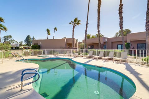 11 Mi to Coachella Valley Pet-Friendly Home! Apartment in Cathedral City