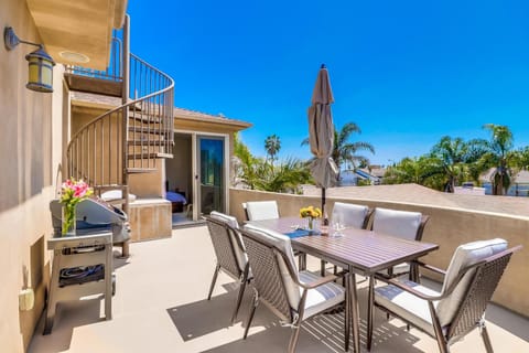 Tourmaline Tower House in Pacific Beach