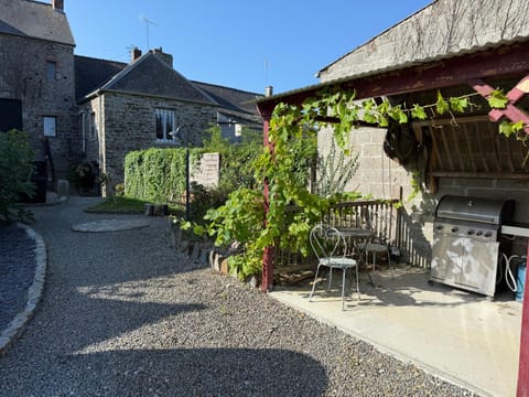 Domaine de la Ville Chérel, maison en pierre House in Brittany