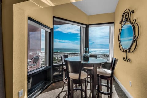 Palm Beach Club 3-235 Apartment in Pensacola Beach