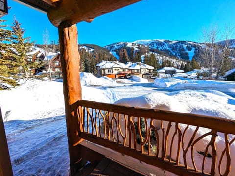 Moose Tree Lodge House in Whitefish