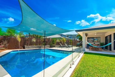 Patio, Day, Garden, Garden view, Pool view, Swimming pool, sunbed