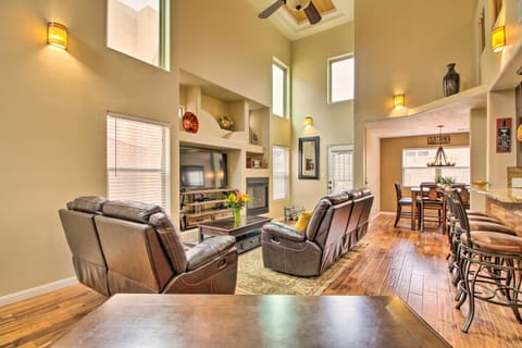 Albuquerque Vacation Home Rental with Hot Tub! House in Albuquerque