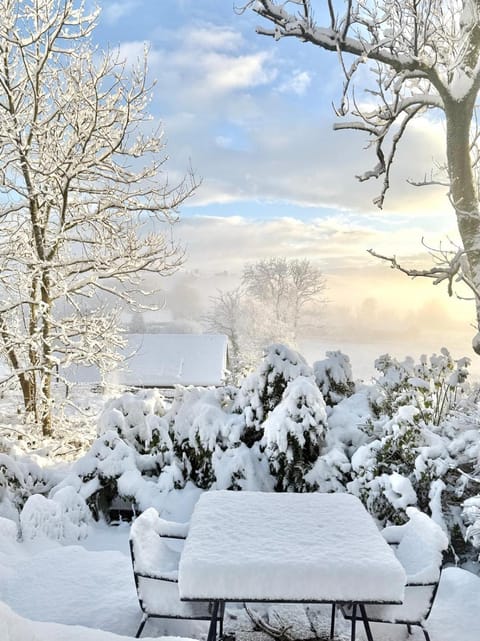 Trawsfynydd Stone Cottage House in Trawsfynydd