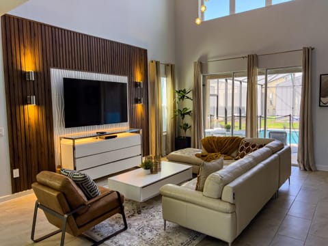 TV and multimedia, Living room, Seating area