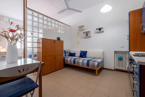 Kitchen or kitchenette, Living room, Photo of the whole room