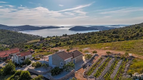 Property building, Bird's eye view