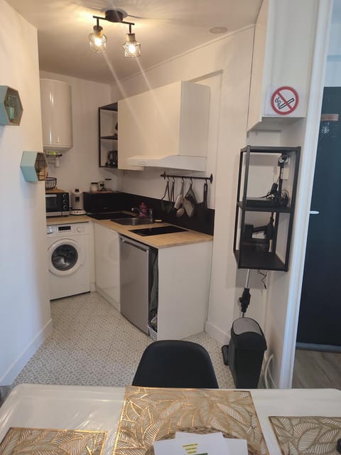 Studio plein centre face au lac, cave vélo Apartment in Bagnoles de l'Orne Normandie