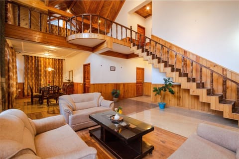 Communal lounge/ TV room, Living room, Seating area
